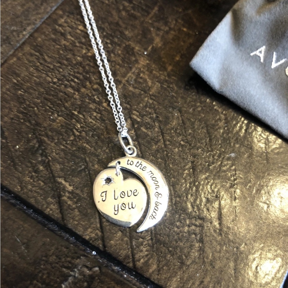🛍️2/$40 - Avon Sterling Silver “I love you to the moon & back” Pendant Necklace